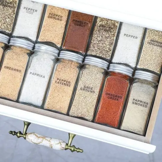 4oz. Glass Spice Jars Set {5}