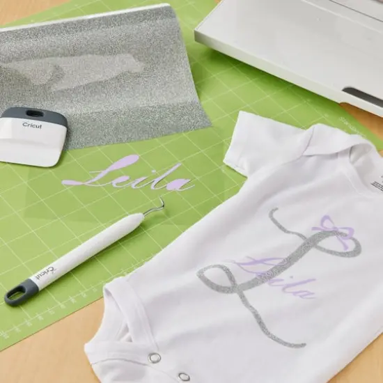 Siser&reg; Glitter Heat Transfer Vinyl Mega Roll Silver Confetti {3}