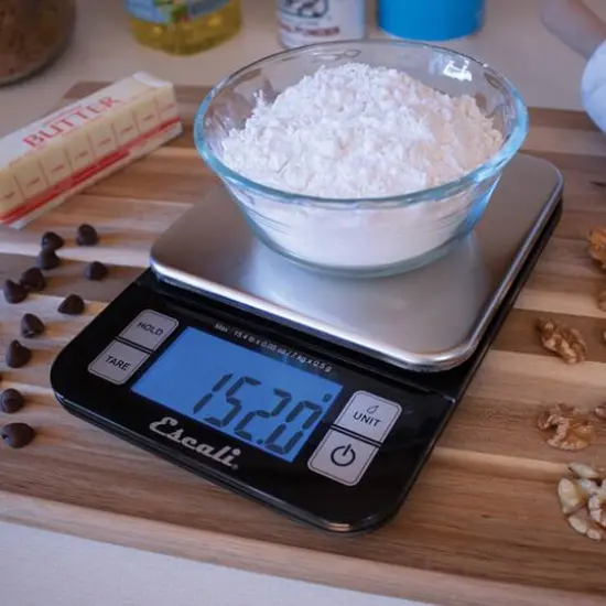 Escali Black & Silver Nutro Digital Food Scale {6}
