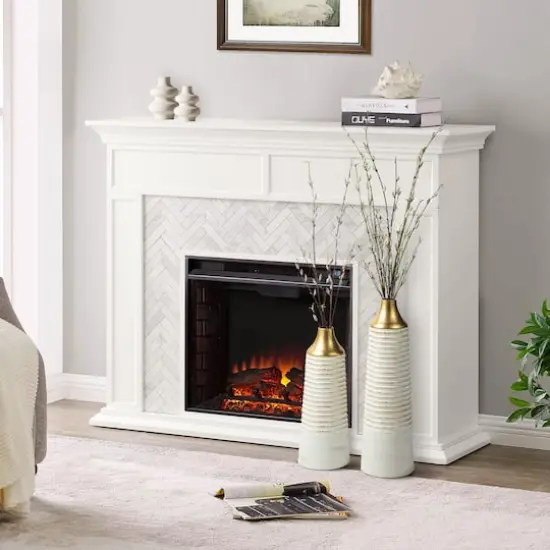 Glitzhome&reg; Modern White & Gold Striped Metal Floor Vases Set {8}