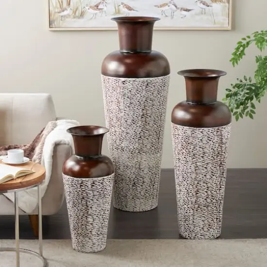 White & Brown Spotted Tapered Floor Metal Vase Set {3}