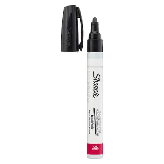 Sharpie&reg; Medium Point Oil-Based Paint Marker Black {1}