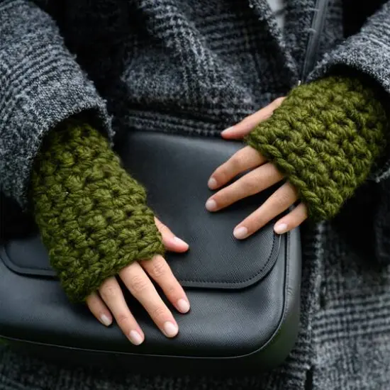 Lion Brand&reg; Wool-Ease&reg; Thick & Quick&reg; Recycled Solid Yarn Black {5}