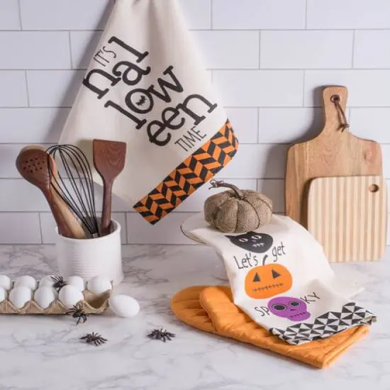 DII® Assorted All Hallows Eve Halloween Printed Dishtowel Set {3}