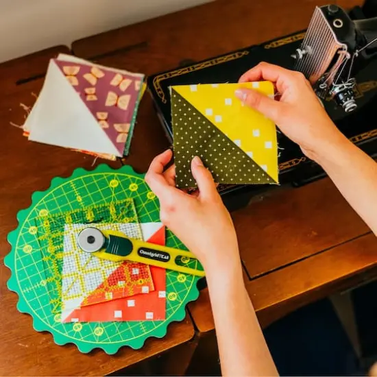 Omnigrid&reg; 360 8" Rotating Cutting Mat {8}