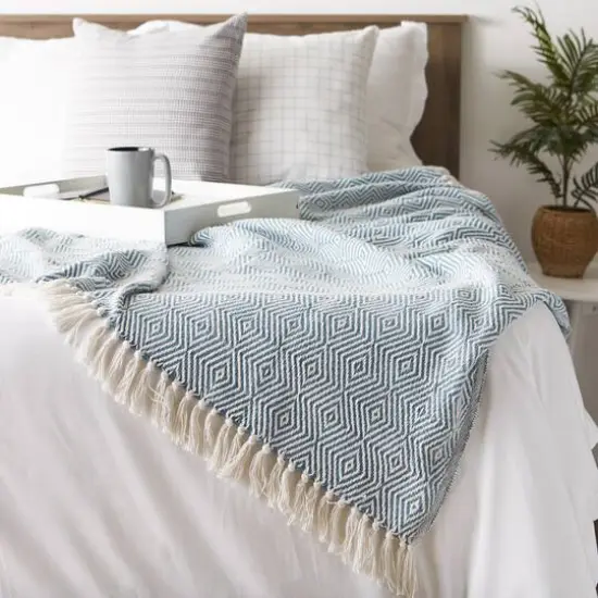 DII&reg; X-Diamond Geometric Throw Storm Blue {7}