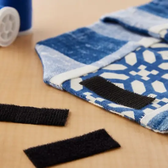 VELCRO&reg; Brand Sticky Back for Fabrics Black Tape {3}