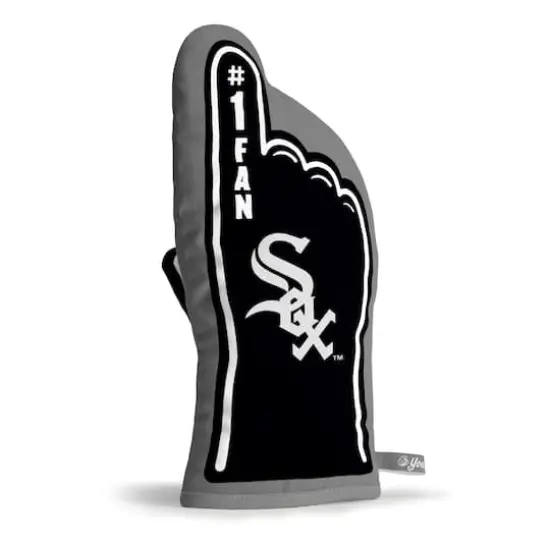 MLB #1 Oven Mitt Chicago White Sox {4}
