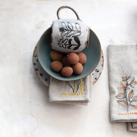 Hello Honey&reg; Cream Floral Reactive Glaze Stoneware Mug Set {3}