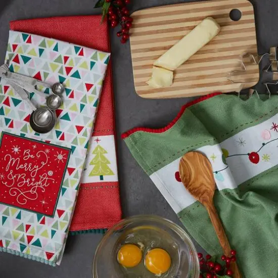 DII&reg; Festive Christmas Embellished Dishtowel Set {7}
