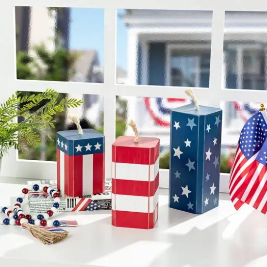 Glitzhome&reg; Wooden Patriotic America Firecracker Table D&eacute;cor Set {4}