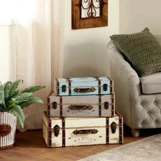 Set of 3" Multi Colored Wood Farmhouse Trunk, 23", 21", 18" {7}