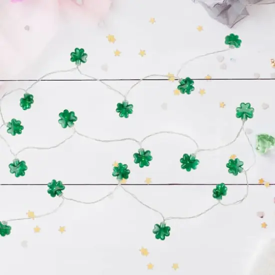 20ct. Green LED Mini St Patrick's Day Shamrock Lights {3}