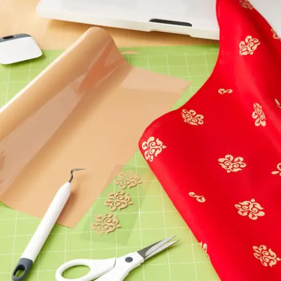 Siser&reg; EasyWeed&reg; Heat Transfer Vinyl, 36" Tan {3}