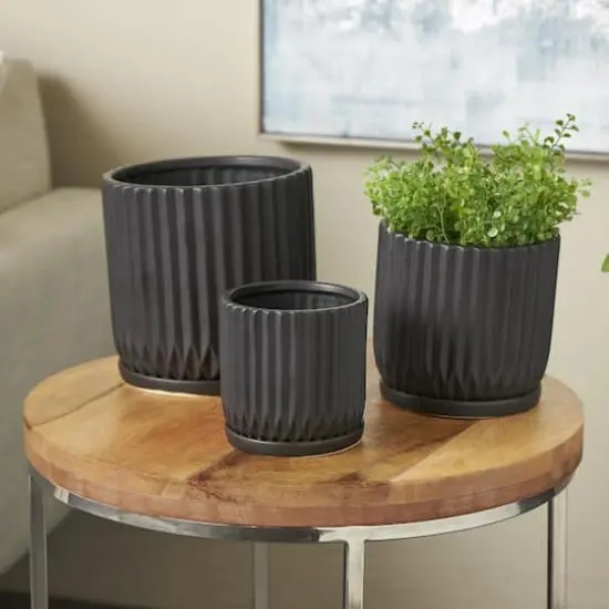 Black Ribbed Textured Ceramic Planter Set {3}