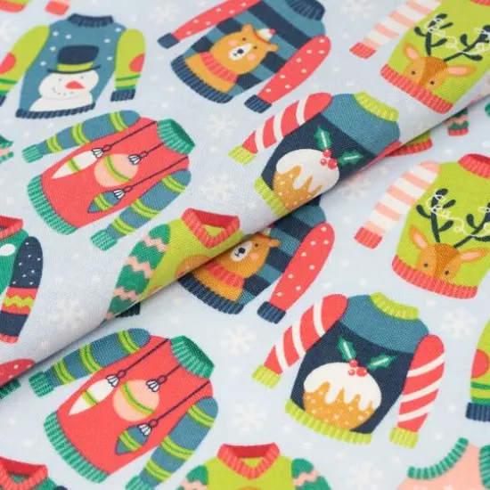 SINGER Christmas Sweaters Cotton Fabric {1}