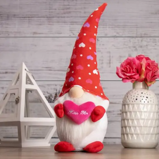 16" Red Hearts Kiss Me Valentine's Day Gnome {3}