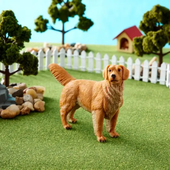 Safari Ltd&reg; Golden Retriever {3}