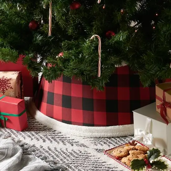 DII&reg; Red & Black Buffalo Check Holiday Tree Collar {3}