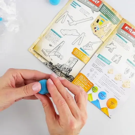 ArtSkills&reg; Epic Lab Trebuchet Science STEM Kit {9}