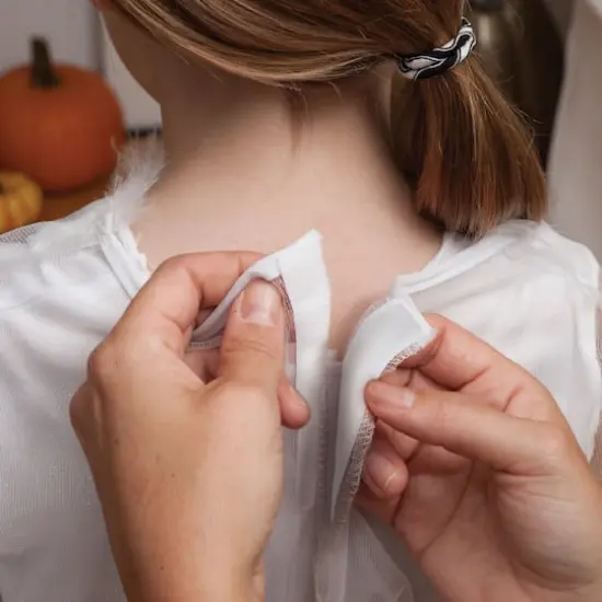 Velcro&reg; Sleek & Thin&trade; White Sew On Low Profile Fastener Roll {8}