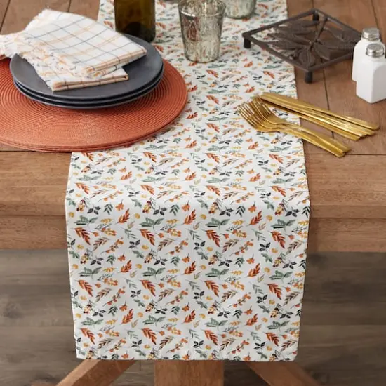DII&reg; 72" Crisp Leaves Printed Table Runner {6}