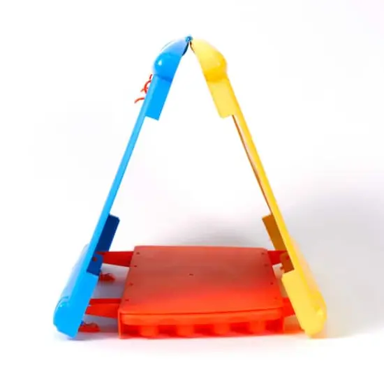 Crayola&reg; Art-to-Go Table Easel {5}