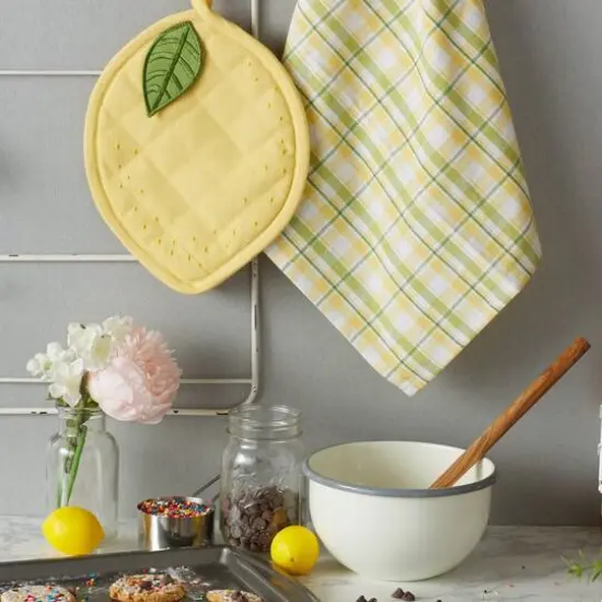 DII&reg; Lemon Potholder Gift Set {9}