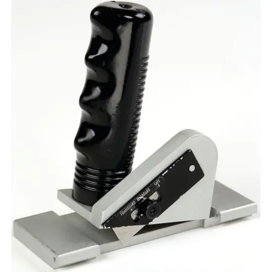 Logan&reg; Straight Cutter Elite {1}