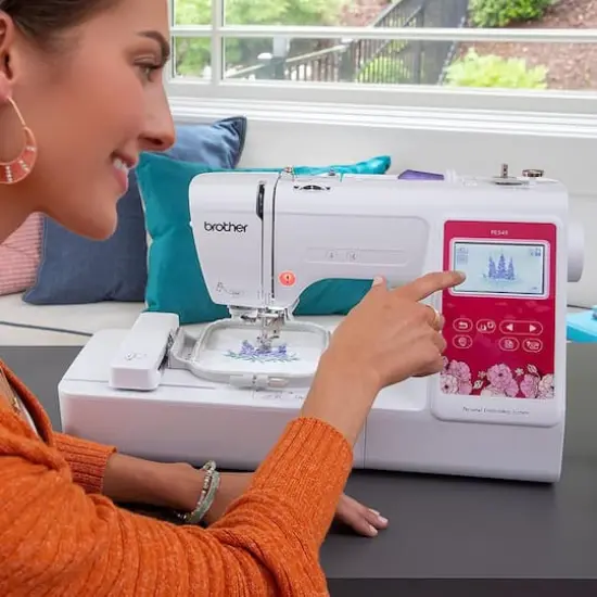 Brother PE545 4" x 4" Embroidery Machine {3}