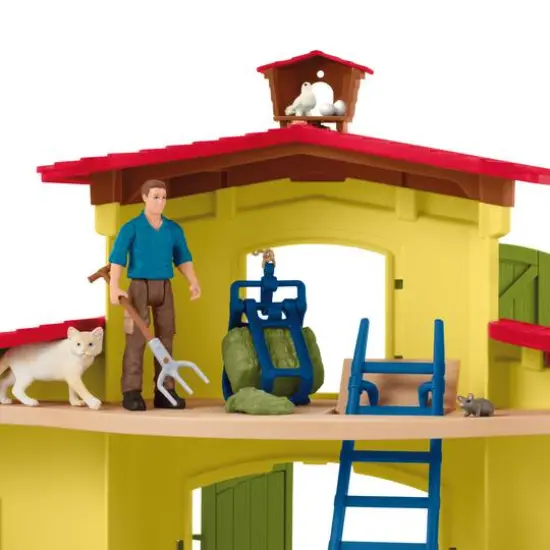 Schleich Farm World Yellow Large Farm Playset {4}