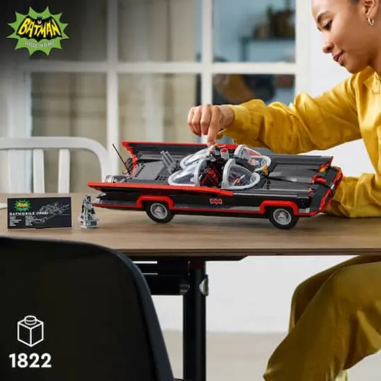 LEGO&reg; DC Batman&trade;: The Classic TV Series Batmobile&trade; Set 76328 {5}