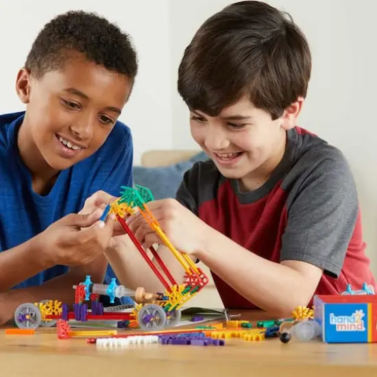 hand2mind&reg; Moving Creations with K'NEX&reg; {4}