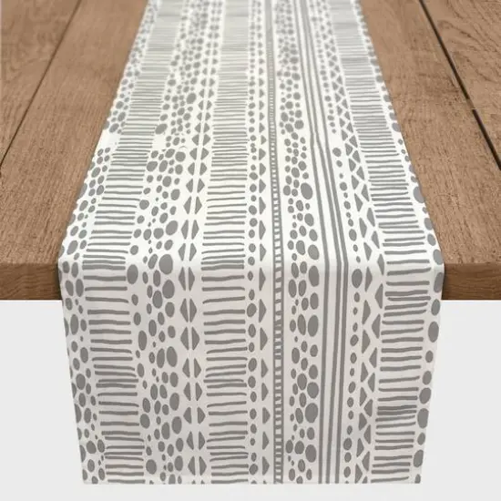 Tribal Pattern Outdoor Table Runner Gray {3}