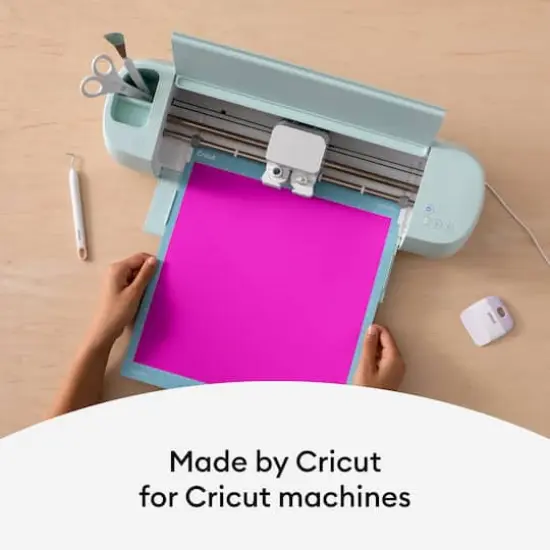 Cricut&reg; 12" x 24" Iron-On Neon Pink {4}