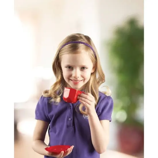 Learning Resources&reg; Pretend & Play&reg; Dish Set {5}