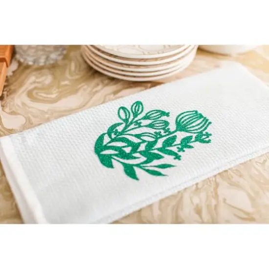 Cricut&reg; Iron-On Glitter Green {4}