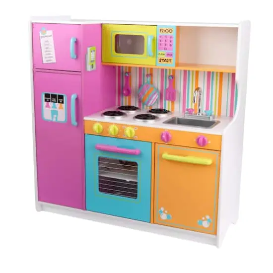 KidKraft Deluxe Big & Bright Kitchen {1}