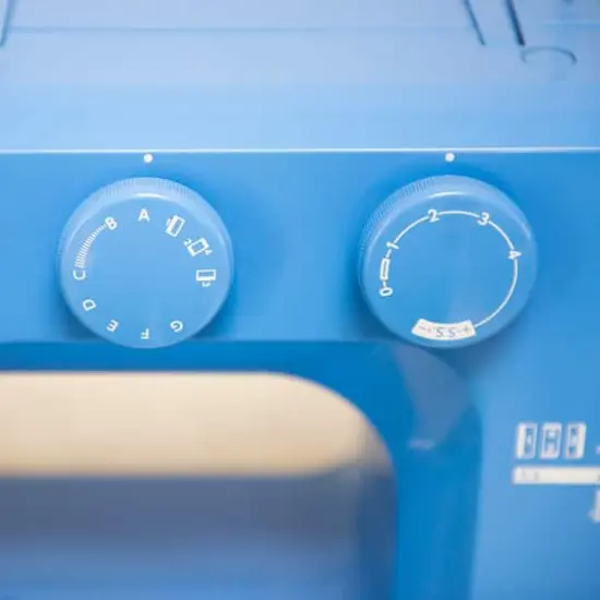 Janome&reg; Blue Couture Easy-to-Use Sewing Machine {4}