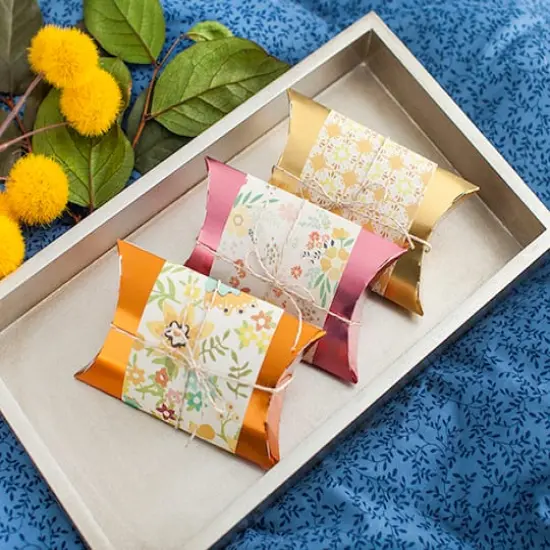 Cricut&reg; Foil Poster Board Fairytale Sampler {5}