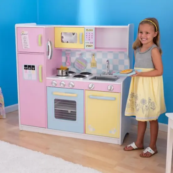 KidKraft Large Kitchen {5}