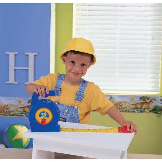 Pretend and Play&reg; Tape Measure {4}