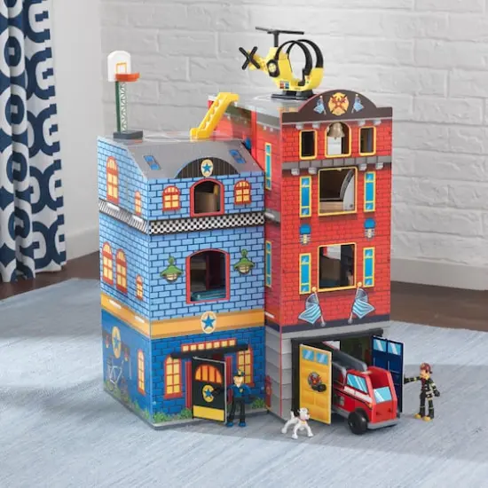 KidKraft Everyday Heroes Play Set {7}