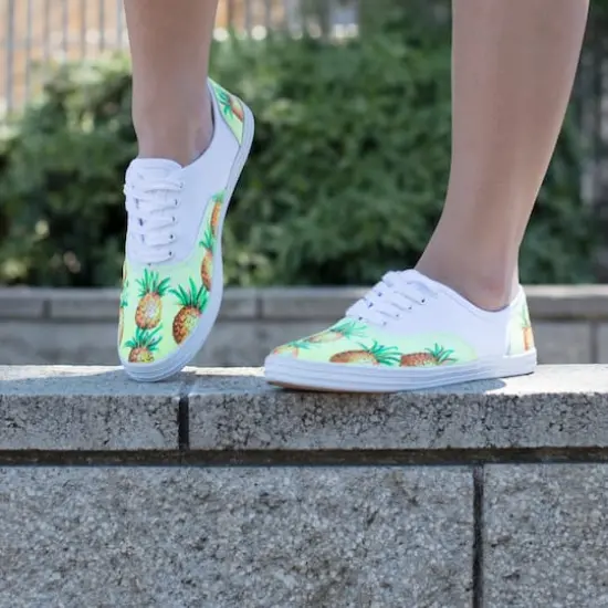 Tulip&reg; Graffiti Fabric Paint Markers&trade;, Neon {3}