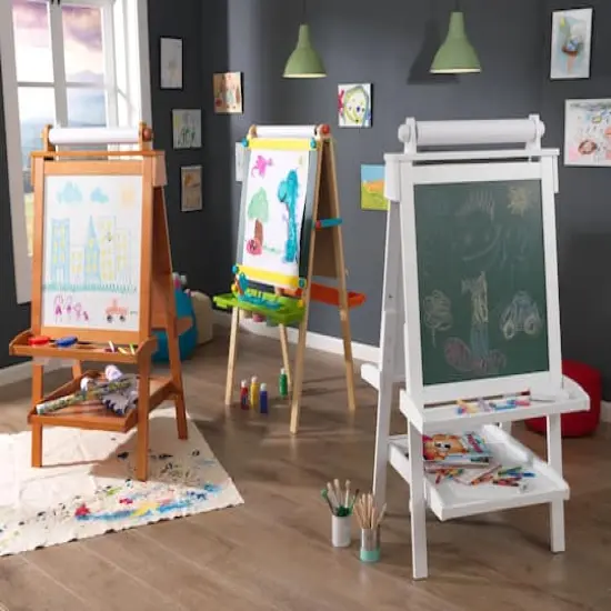 KidKraft Deluxe Wood Easel with Paper Roll {4}