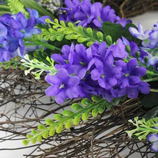 22" Purple Lilac & Heather Spring Floral Wreath {3}