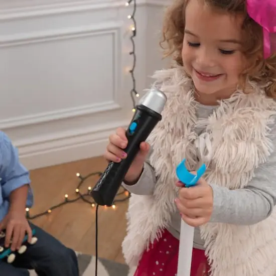 KidKraft Sing Along Mic & Amp {11}