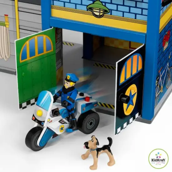 KidKraft Everyday Heroes Play Set {5}