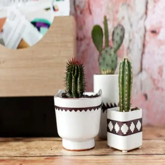 Cricut&reg; Pebbled Faux Leather Cafe {5}