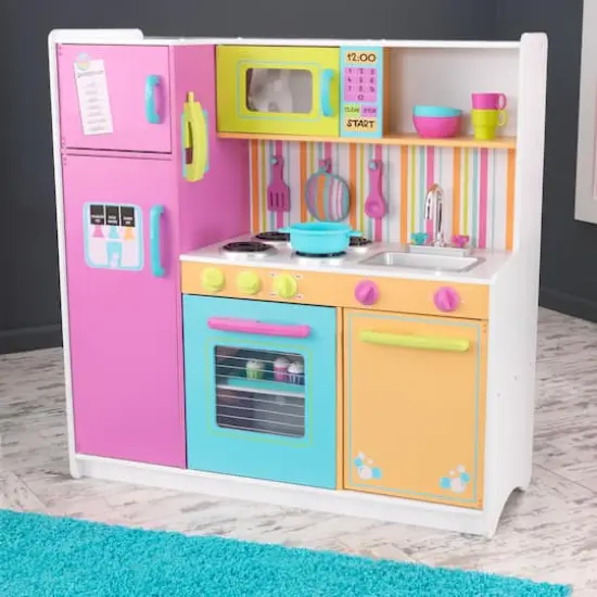 KidKraft Deluxe Big & Bright Kitchen {6}